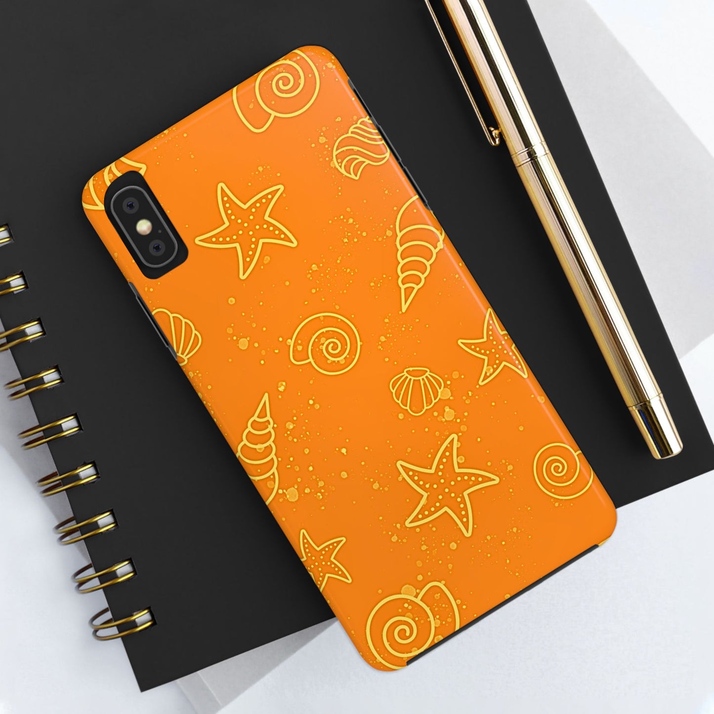 Funda resistente para teléfono con diseño de conchas naranjas | Estética